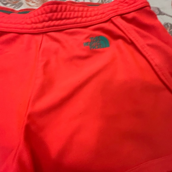 Women's The North Face Neon Orange 3" Inseam Running Shorts - Picture 7 of 9
